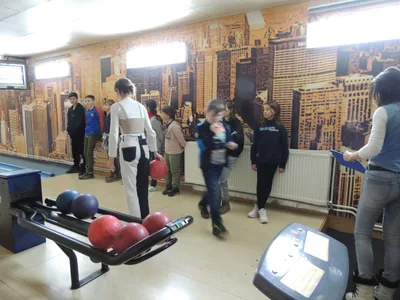 Bowling — 37